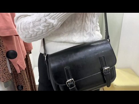 ❤️ Javna masturbacija mlade kurbe FeralBerry z dildom v garderobi ❤️ Slute na sl.massagecenter-yalta.ru
